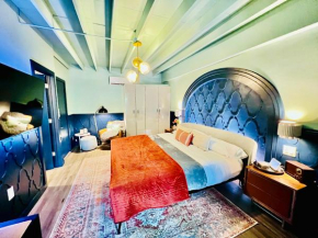 Double Rainbow Suites 24th